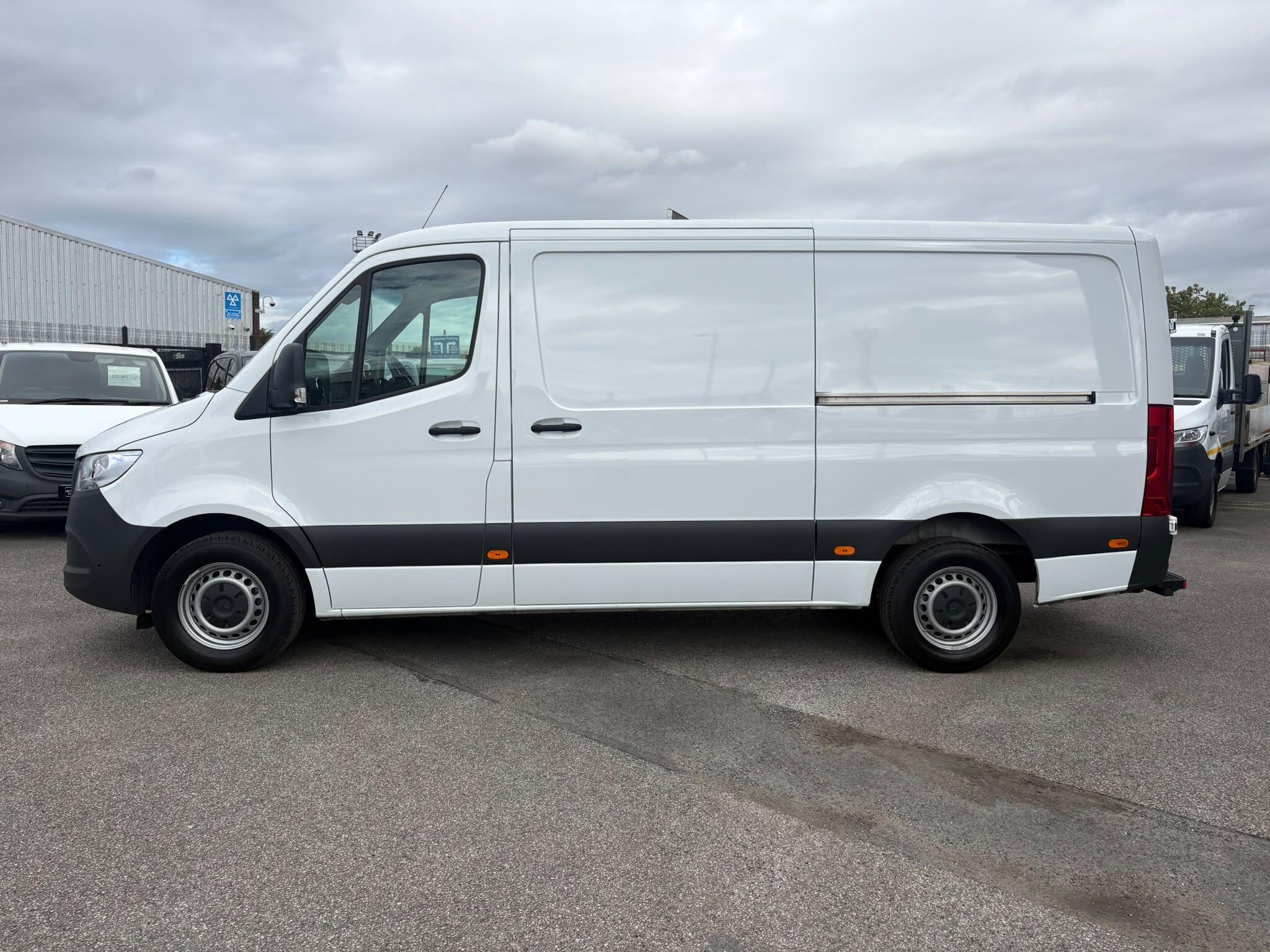 Mercedes-Benz Sprinter